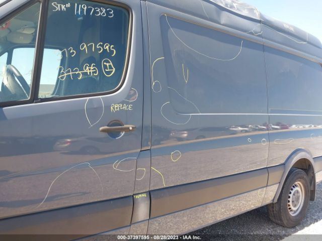WD3PE7CD8JP622355 Mercedes-Benz SPRINTER CARGO VAN