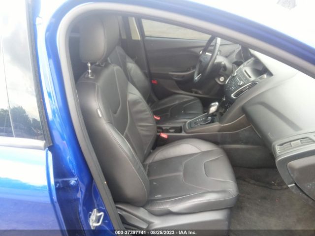 1FADP3F23FL230068 Ford FOCUS SE