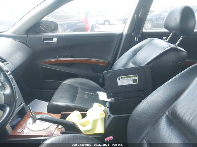 2005 NISSAN MAXIMA 3.5 SL VIN: 1N4BA41E65C854039