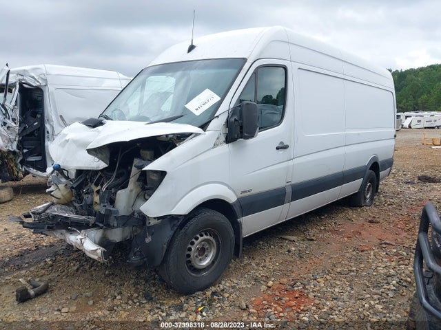 2014 MERCEDES-BENZ SPRINTER CARGO VANS VIN: WD3PE8CC1E5910541