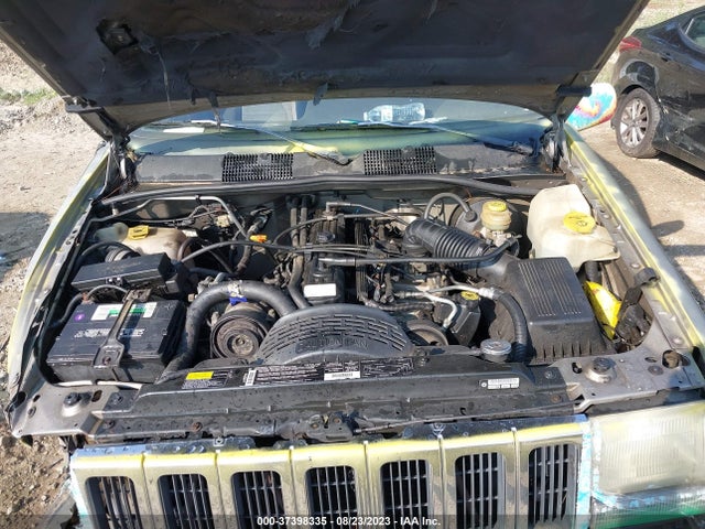 1998 JEEP GRAND CHEROKEE LAREDO VIN: 1J4FX58S3WC115878