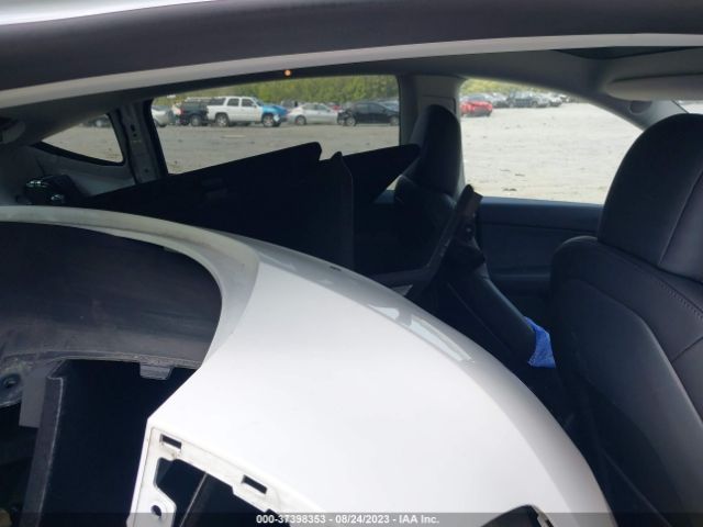 7SAYGDEF8NF517531 Tesla Model Y Performance