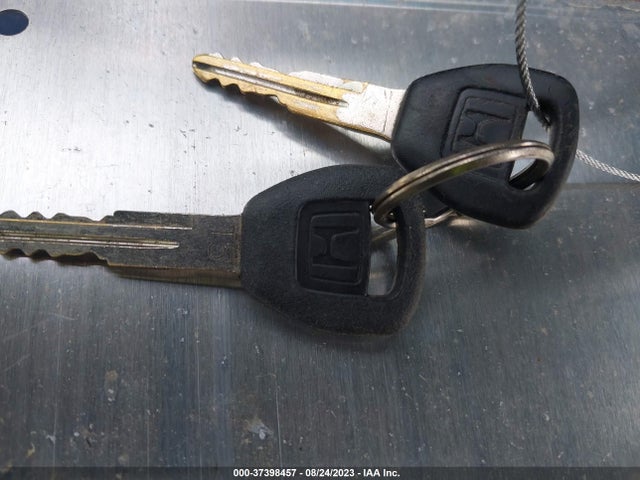 2000 HONDA ODYSSEY EX W/NAVIGATION VIN: 2HKRL187XYH626708