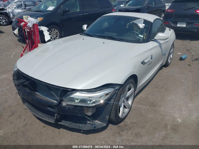 2014 BMW Z4, VIN: WBALL5C58EE717407