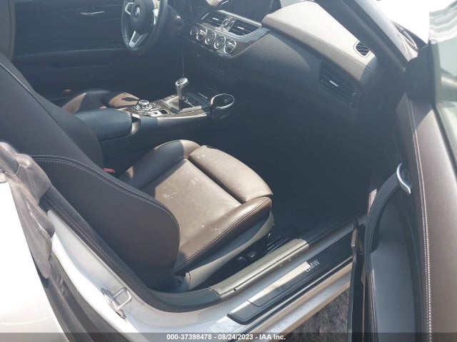 2014 BMW Z4, VIN: WBALL5C58EE717407