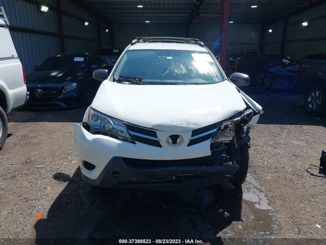 Toyota RAV4 LE 2014 JTMBFREV2ED079123 Image 12