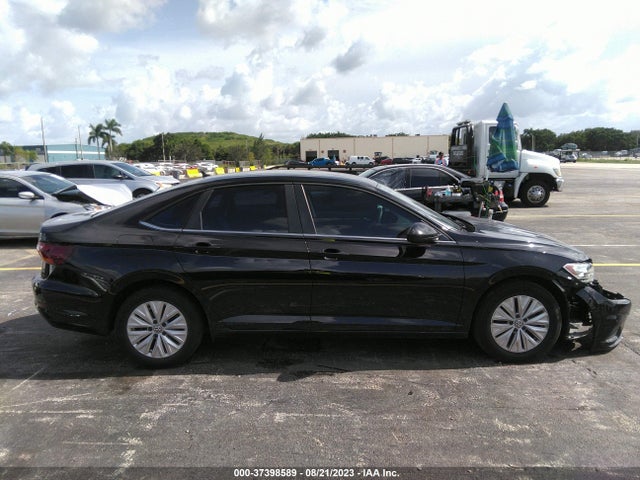 3VWC57BU3KM053960 Volkswagen Jetta S/se/r-line