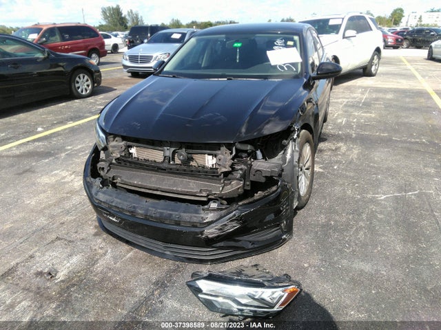 3VWC57BU3KM053960 Volkswagen Jetta S/se/r-line