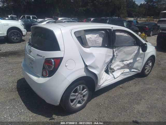 Chevrolet SONIC LT 2016 1G1JC6SG0G4133667 Image 4