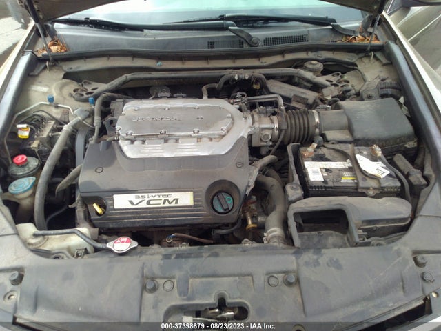 2010 HONDA ACCORD SDN EX-L VIN: 1HGCP3F80AA010581