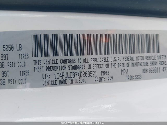 2019 JEEP CHEROKEE LATITUDE VIN: 1C4PJLCB7KD203571