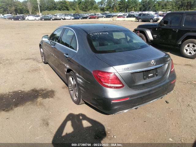 2018 MERCEDES-BENZ E-CLASS E 300 VIN: WDDZF4KB4JA390808
