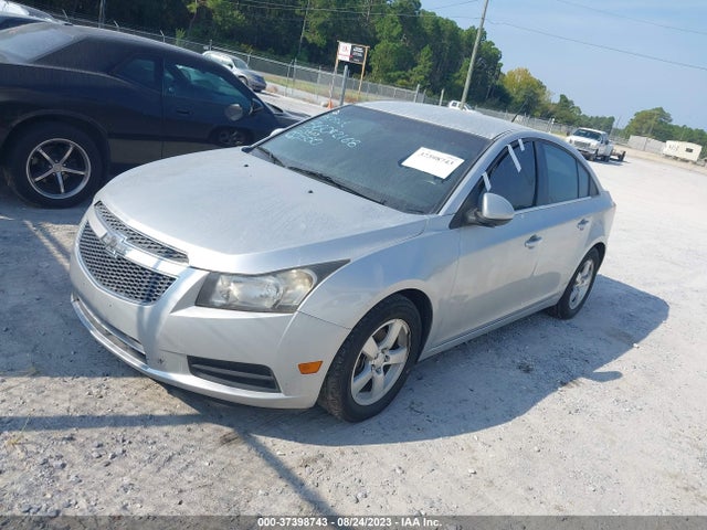 Chevrolet Cruze 1lt 2014 1G1PC5SB1E7330710 Image 2