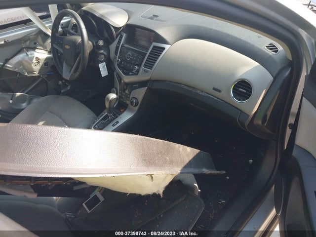 Chevrolet Cruze 1lt 2014 1G1PC5SB1E7330710 Image 5