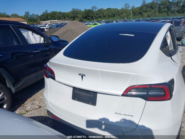 5YJYGDEE0MF208753 Tesla Model Y Long Range