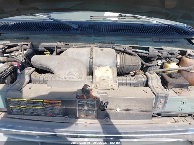 1998 FORD CLUB WAGON XL/XLT VIN: 1FBSS31S1WHB70290