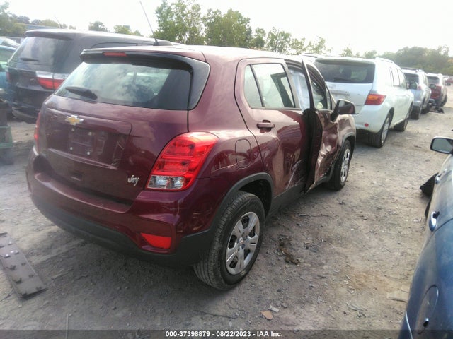 Chevrolet TRAX LS 2017 3GNCJKSB8HL186817 Image 4