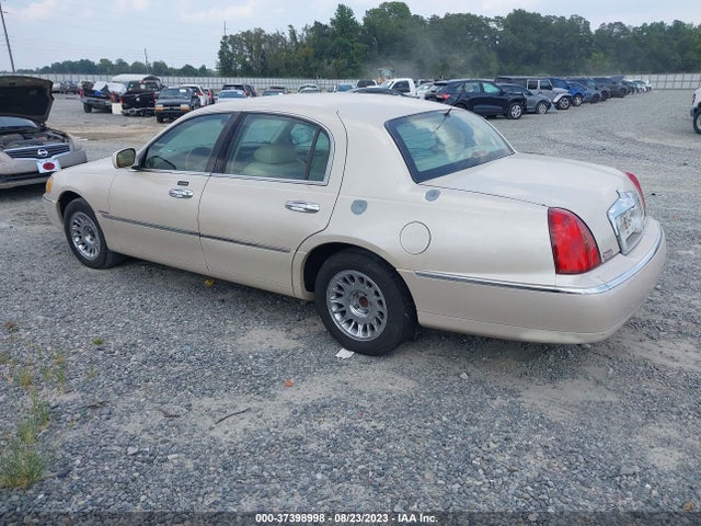 2000 LINCOLN TOWN CAR CARTIER VIN: 1LNHM83W1YY784025