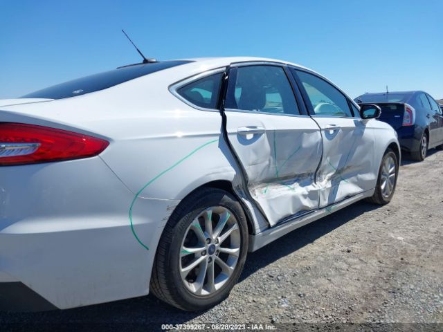 3FA6P0SU2KR177096 Ford Fusion Energi Titanium