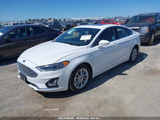 3FA6P0SU2KR177096 Ford Fusion Energi Titanium