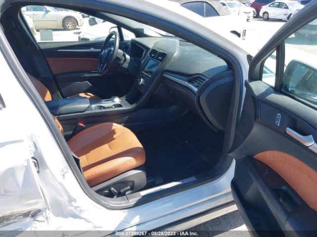 3FA6P0SU2KR177096 Ford Fusion Energi Titanium
