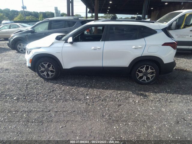 KNDERCAA8P7388682 KIA SELTOS EX