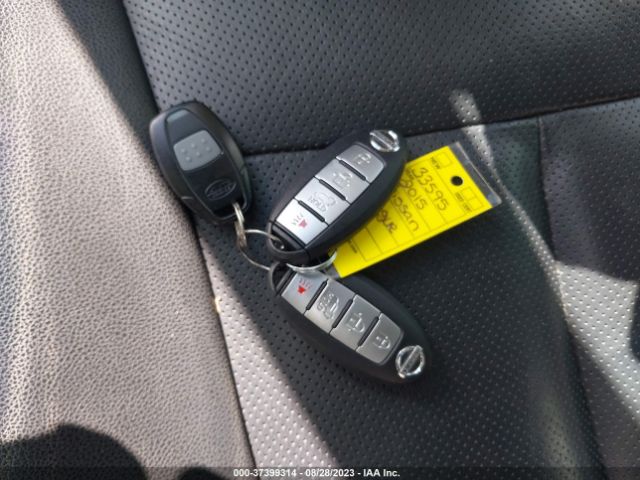 5N1AT2MV5FC881438 Nissan Rogue Sl