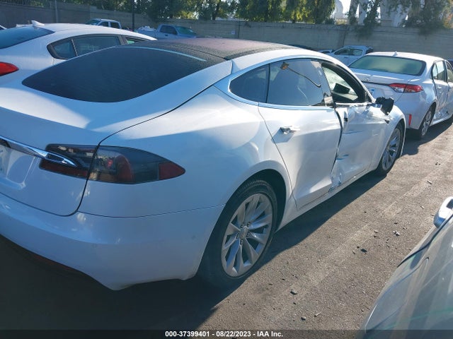 5YJSA1E18GF174326 Tesla Model S 70 Kwh