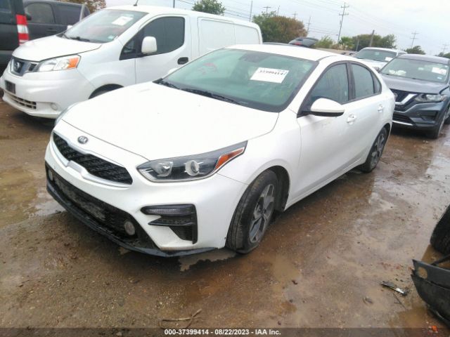 3KPF24AD9ME339348 KIA Forte Lxs
