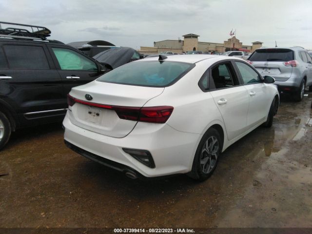 3KPF24AD9ME339348 KIA Forte Lxs