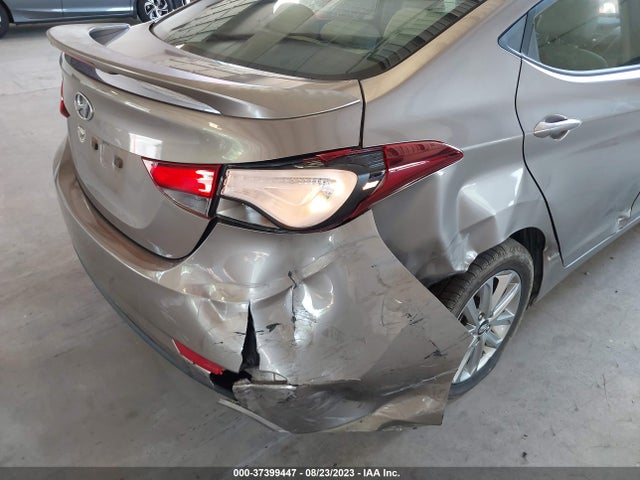 Hyundai ELANTRA SE 2015 5NPDH4AE8FH644188 Image 6