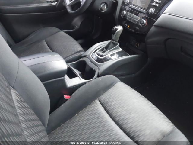 JN8AT2MV5HW021730 Nissan ROGUE S