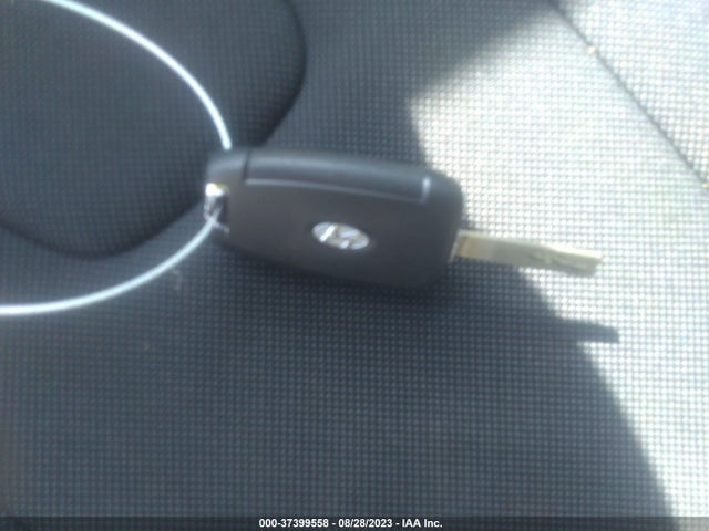 Hyundai ELANTRA SE 2022 KMHLL4AGXNU366700 Image 3