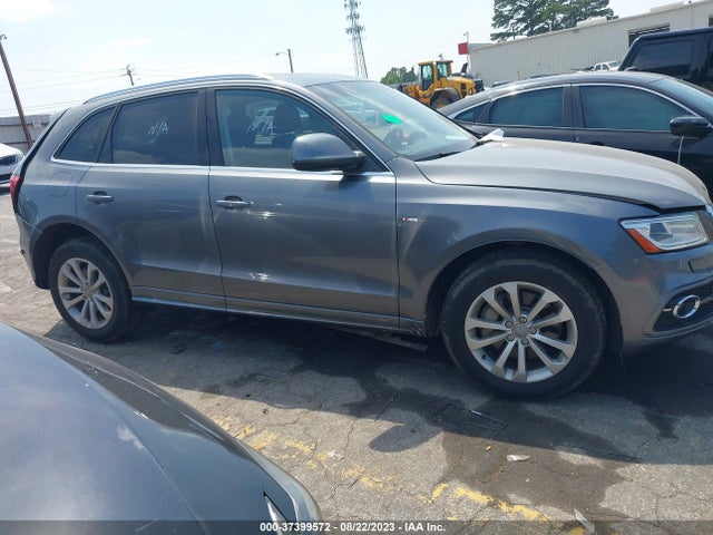 WA1DGAFP1EA062915 Audi Q5 Premium Plus