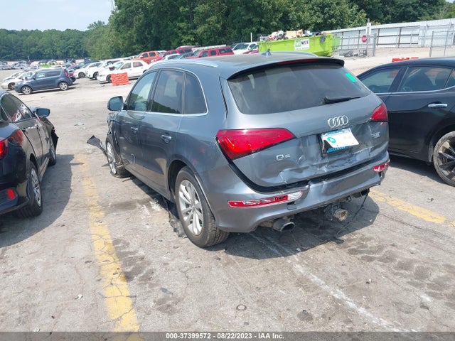 WA1DGAFP1EA062915 Audi Q5 Premium Plus
