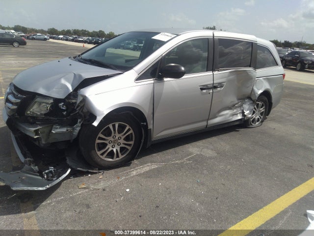 Honda ODYSSEY LX 2014 5FNRL5H2XEB086931 Image 2