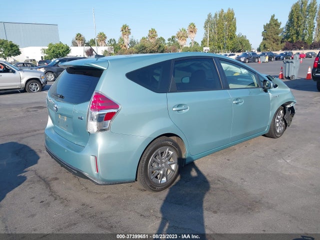 Toyota Prius V Two/five/three/four 2015 JTDZN3EU7FJ034722 Image 11