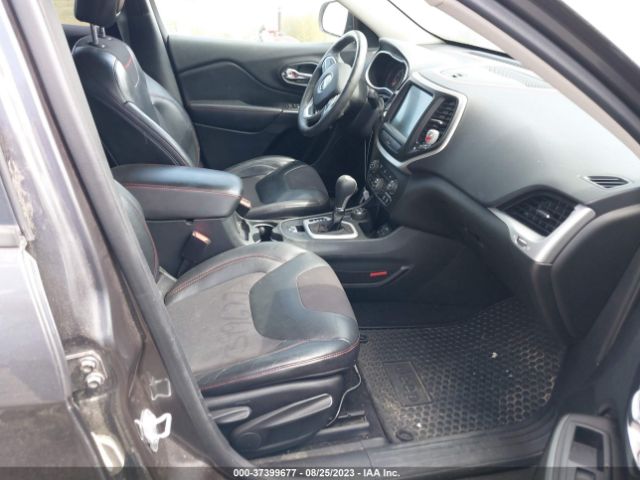 1C4PJMBS1EW187027 Jeep Cherokee Trailhawk
