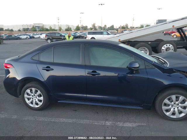 Toyota COROLLA LE 2021 JTDEPMAE7MJ135804 Image 6