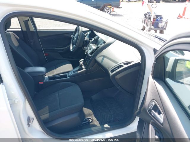 1FADP3M21HL348982 Ford FOCUS SEL