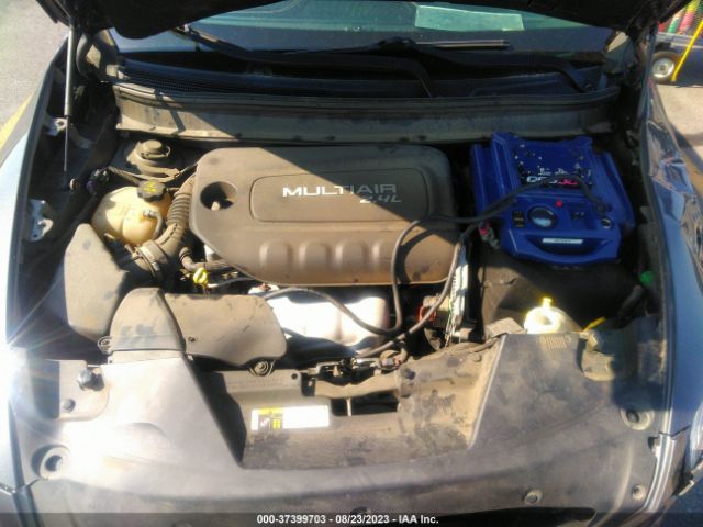 1C4PJLCB6FW573579 Jeep Cherokee Latitude