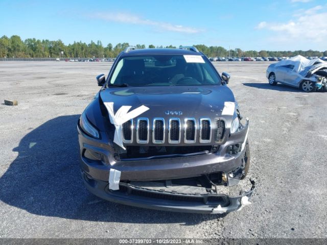 1C4PJLCB6FW573579 Jeep Cherokee Latitude