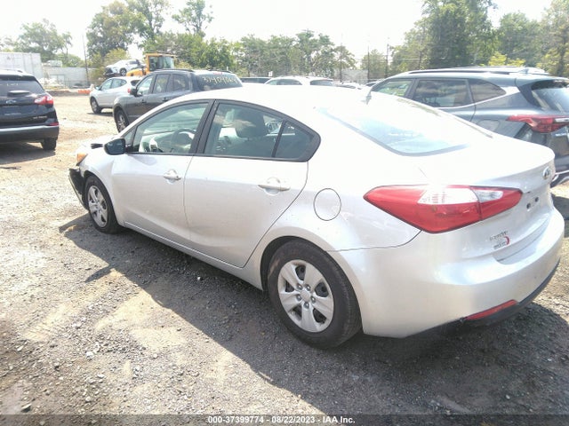 2015 KIA FORTE LX VIN: KNAFK4A65F5318154