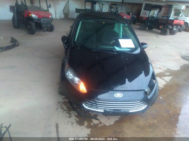 3FADP4EJ2KM138599 Ford FIESTA SE