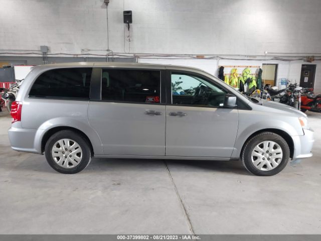 2C4RDGBG2KR805232 Dodge Grand Caravan Se