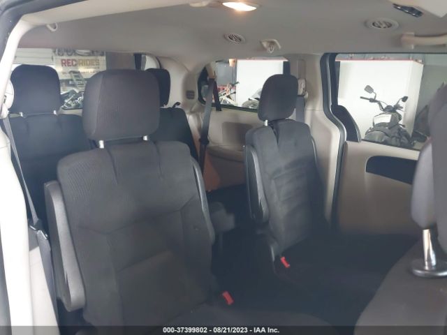 2C4RDGBG2KR805232 Dodge Grand Caravan Se