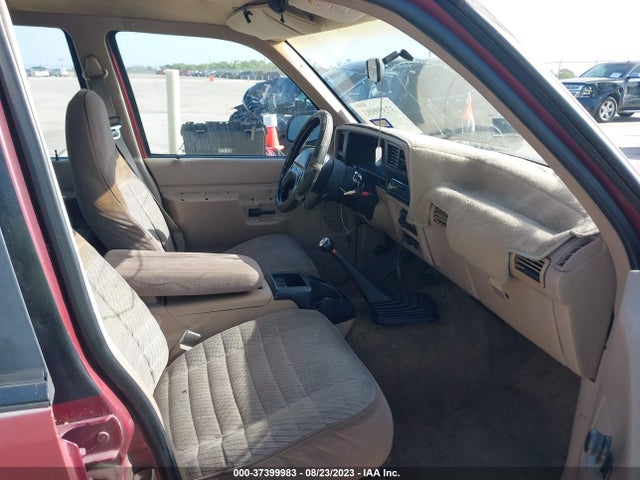 1994 FORD EXPLORER VIN: 1FMDU32X8RUB37187