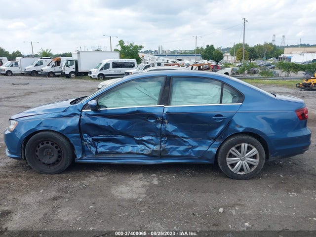 3VW2B7AJ5HM275095 Volkswagen Jetta 1.4t S
