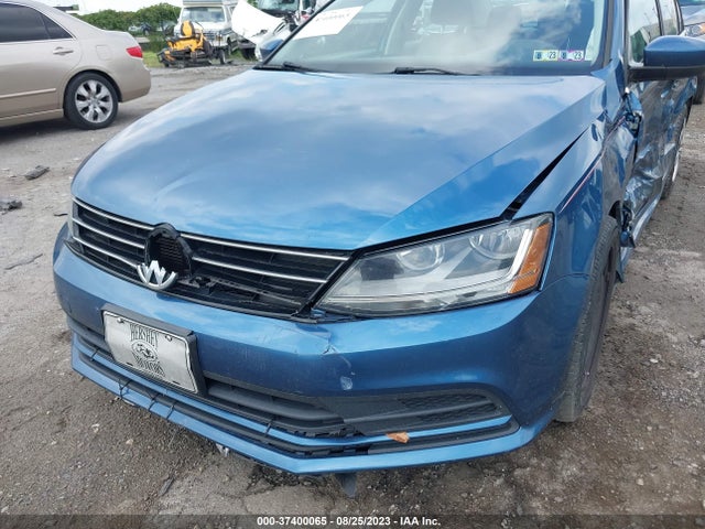 3VW2B7AJ5HM275095 Volkswagen Jetta 1.4t S