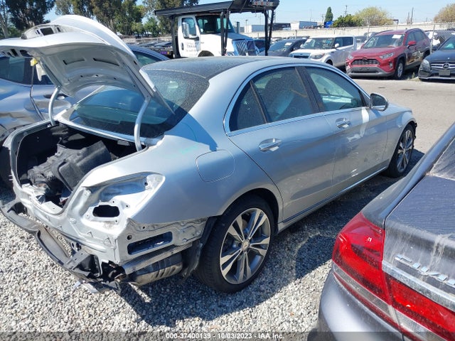55SWF4JB1HU208688 Mercedes-Benz C-class C 300